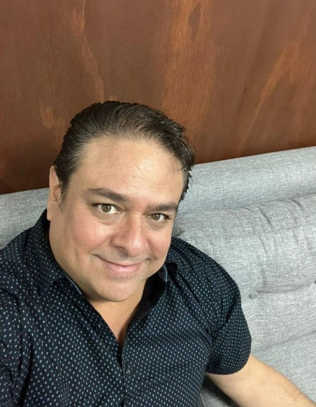 <strong>Camilo Mercedez</strong>