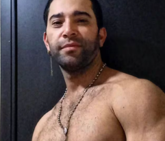 <strong>Edwin Matos - Santiago, RD</strong>